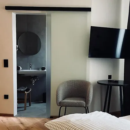 Landgasthof Koenig ホテル *